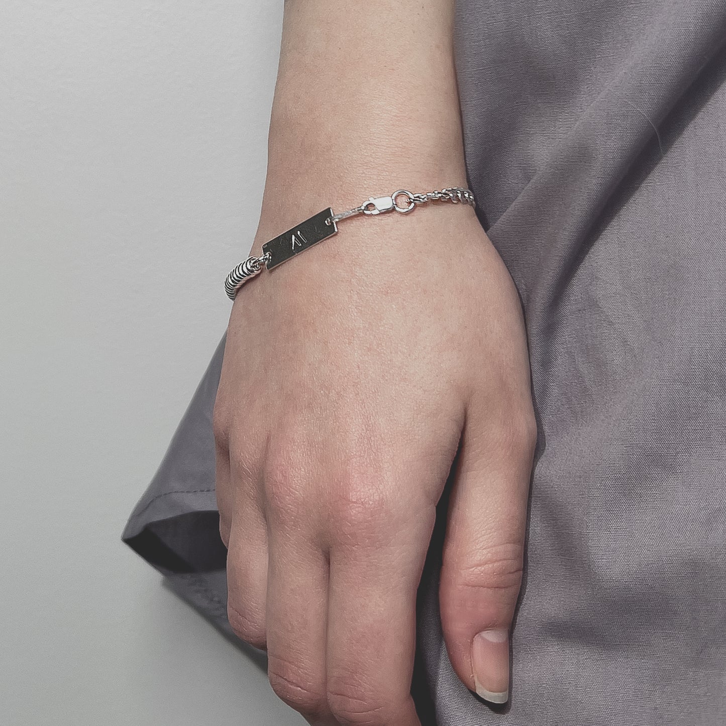 Sterling silver bracelet B2/SS02