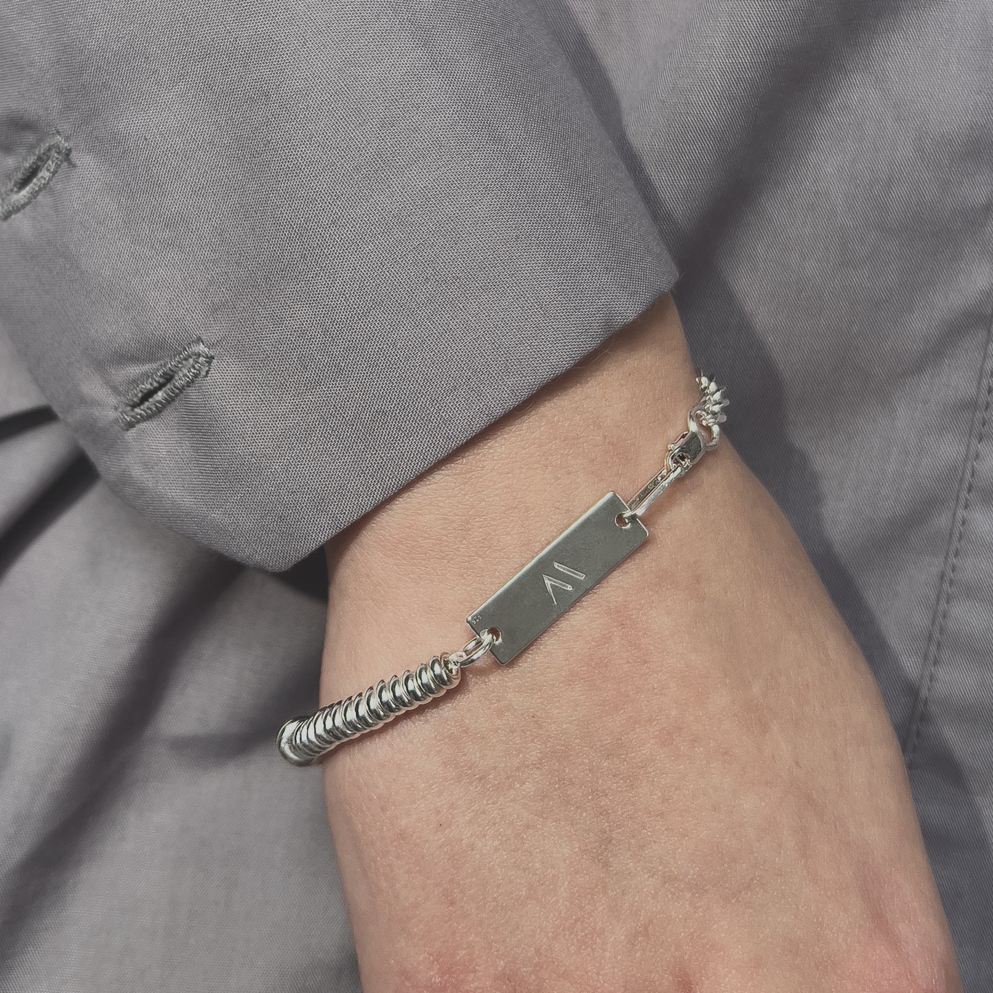 Sterling silver bracelet B2/SS02