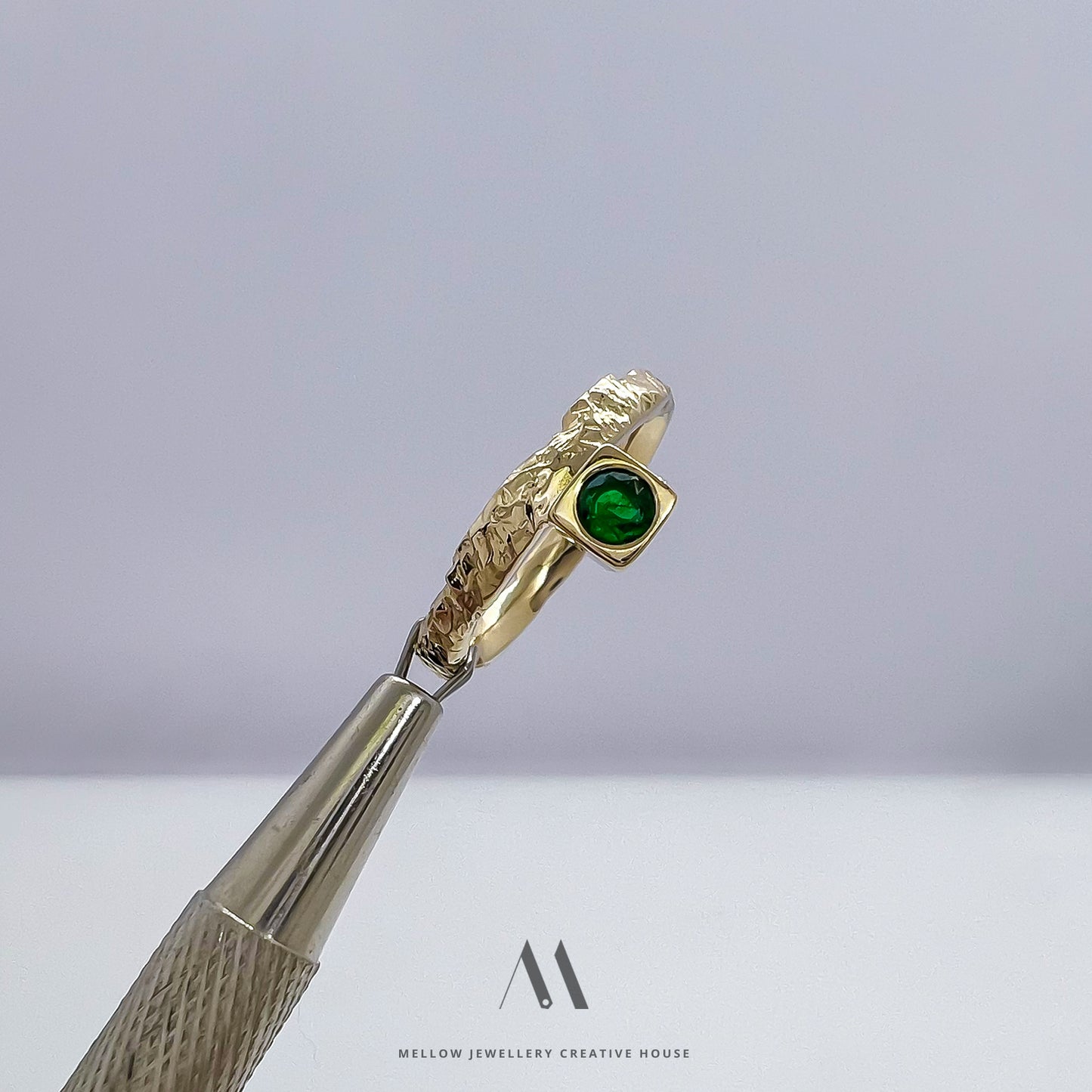 Custom Emerald ring CMR/95