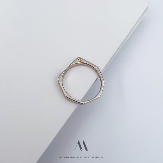 minimalistic engagement ring
