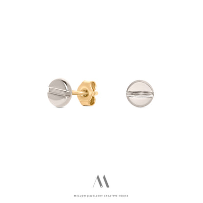 Solid gold stud earrings E3/Au20