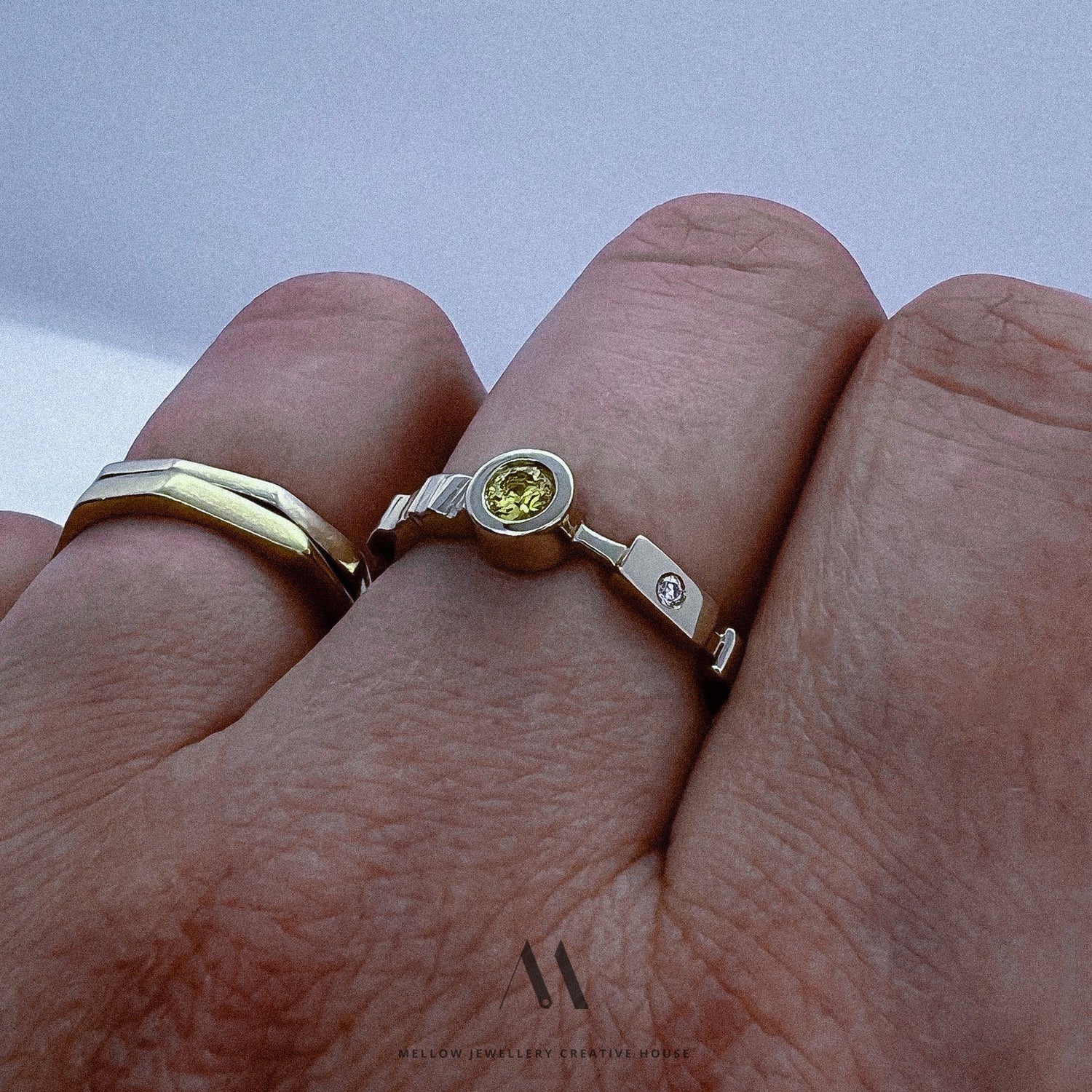 Custom Saphire and Diamond ring CMR/89 - Mellow Jewellery Creative House