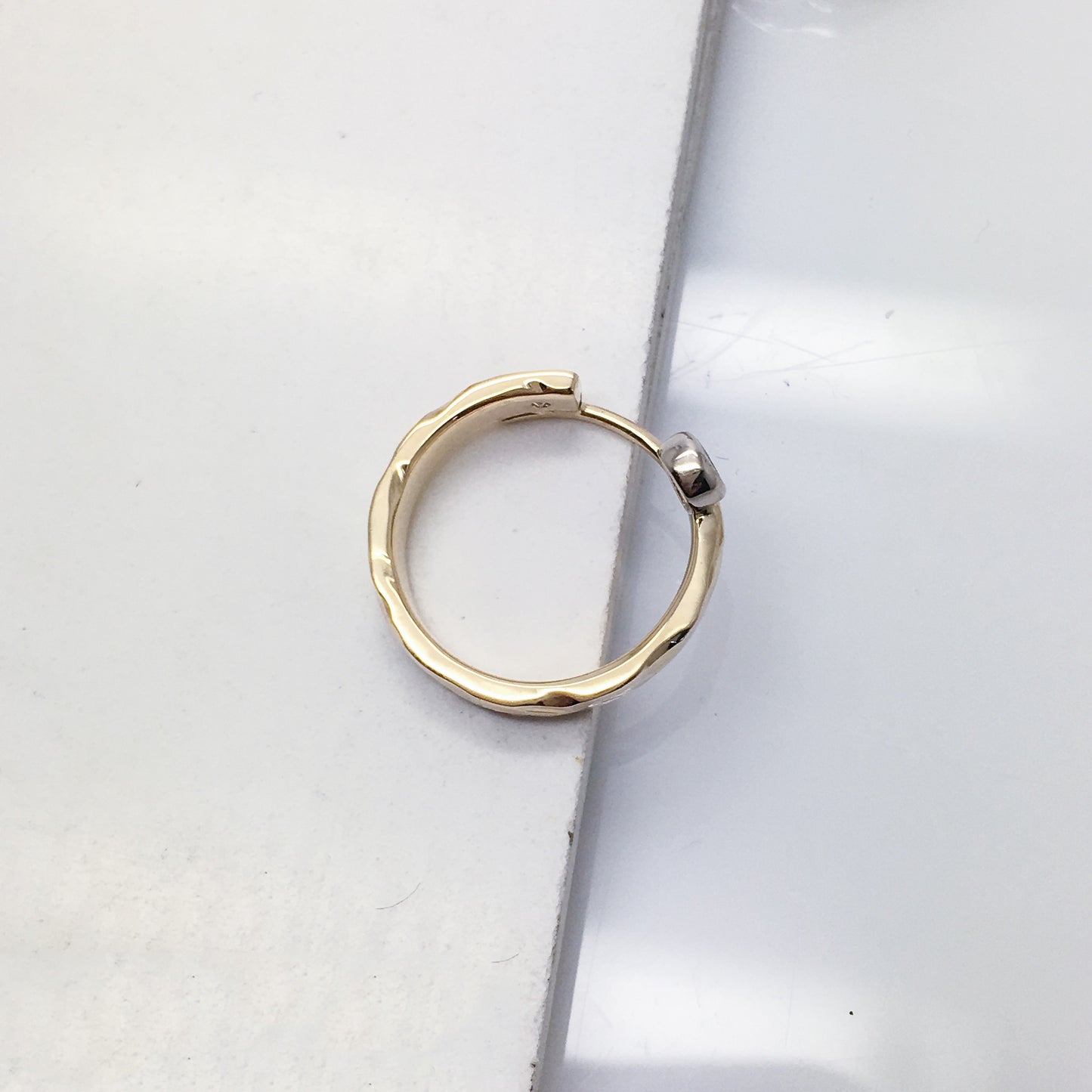 Custom made gold ring CMR5/05