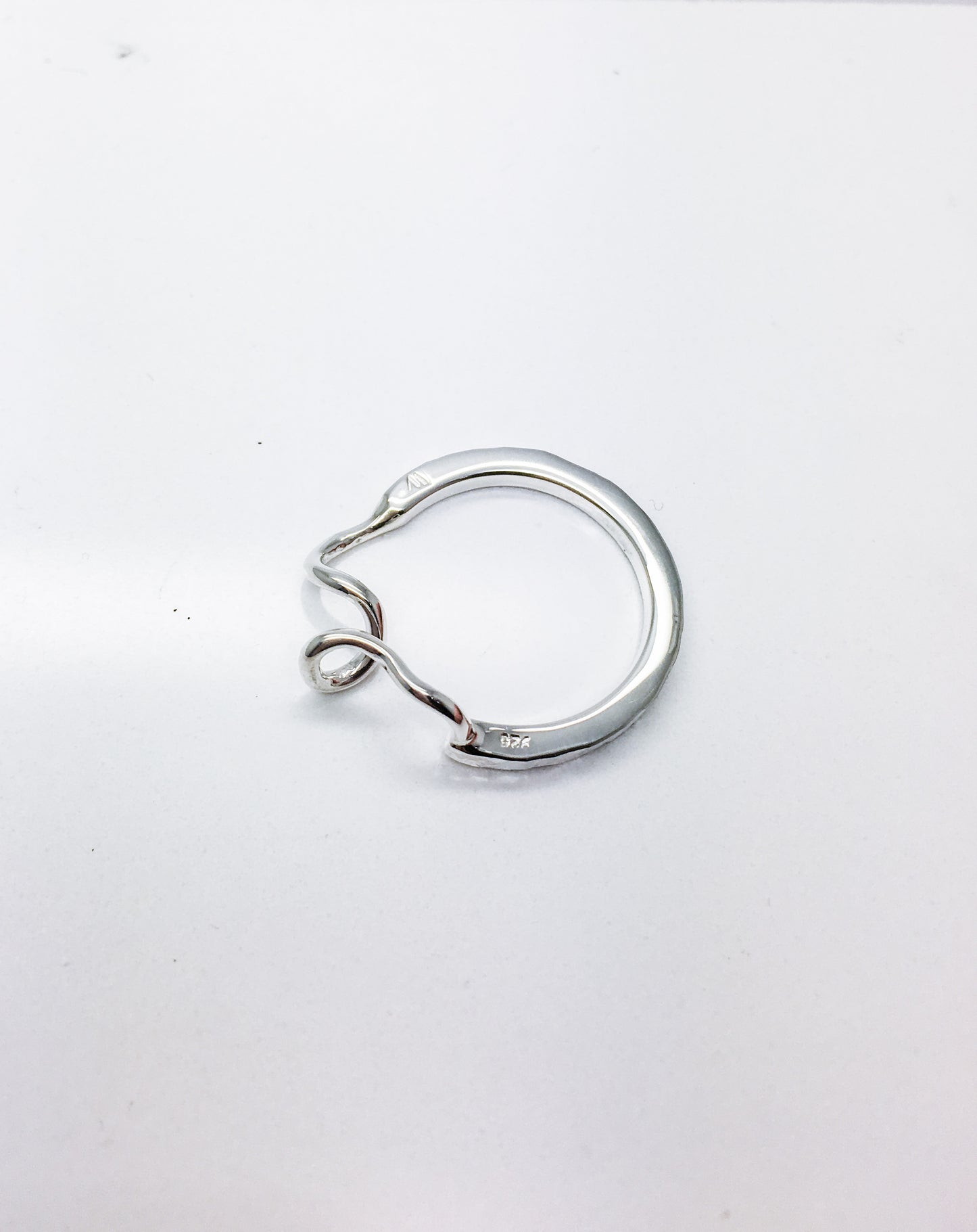 contemporary sterling silver ring