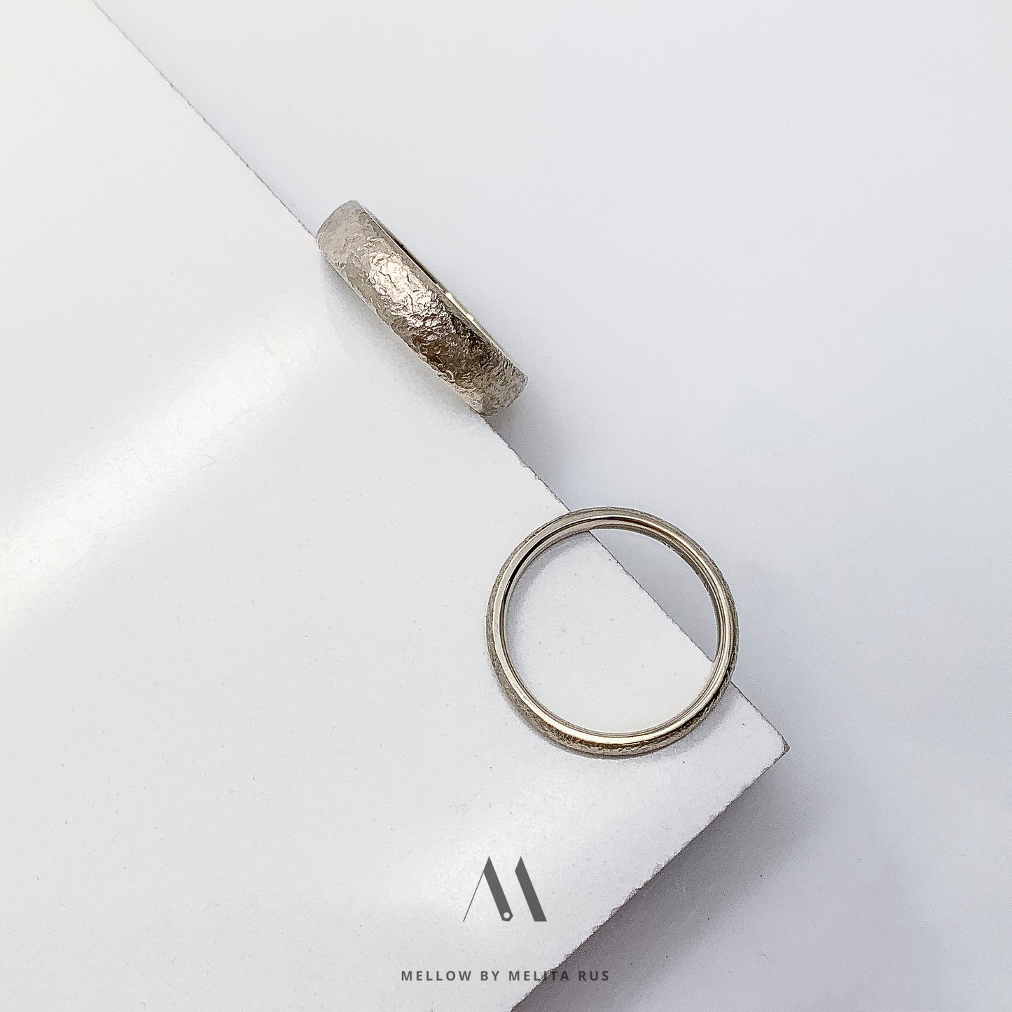 Custom made white gold wedding rings CMW/24