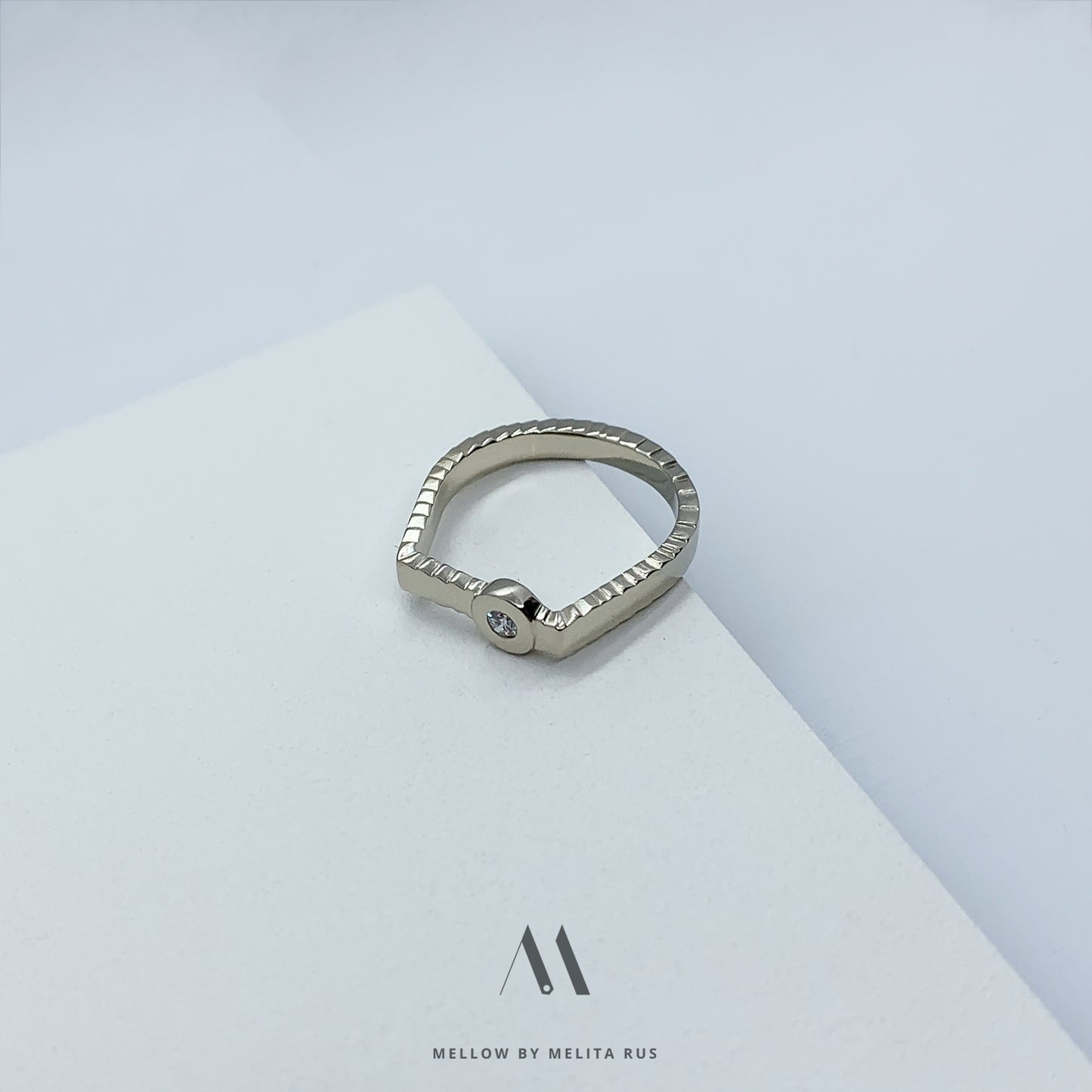 Custom made engagement ring CMR/31